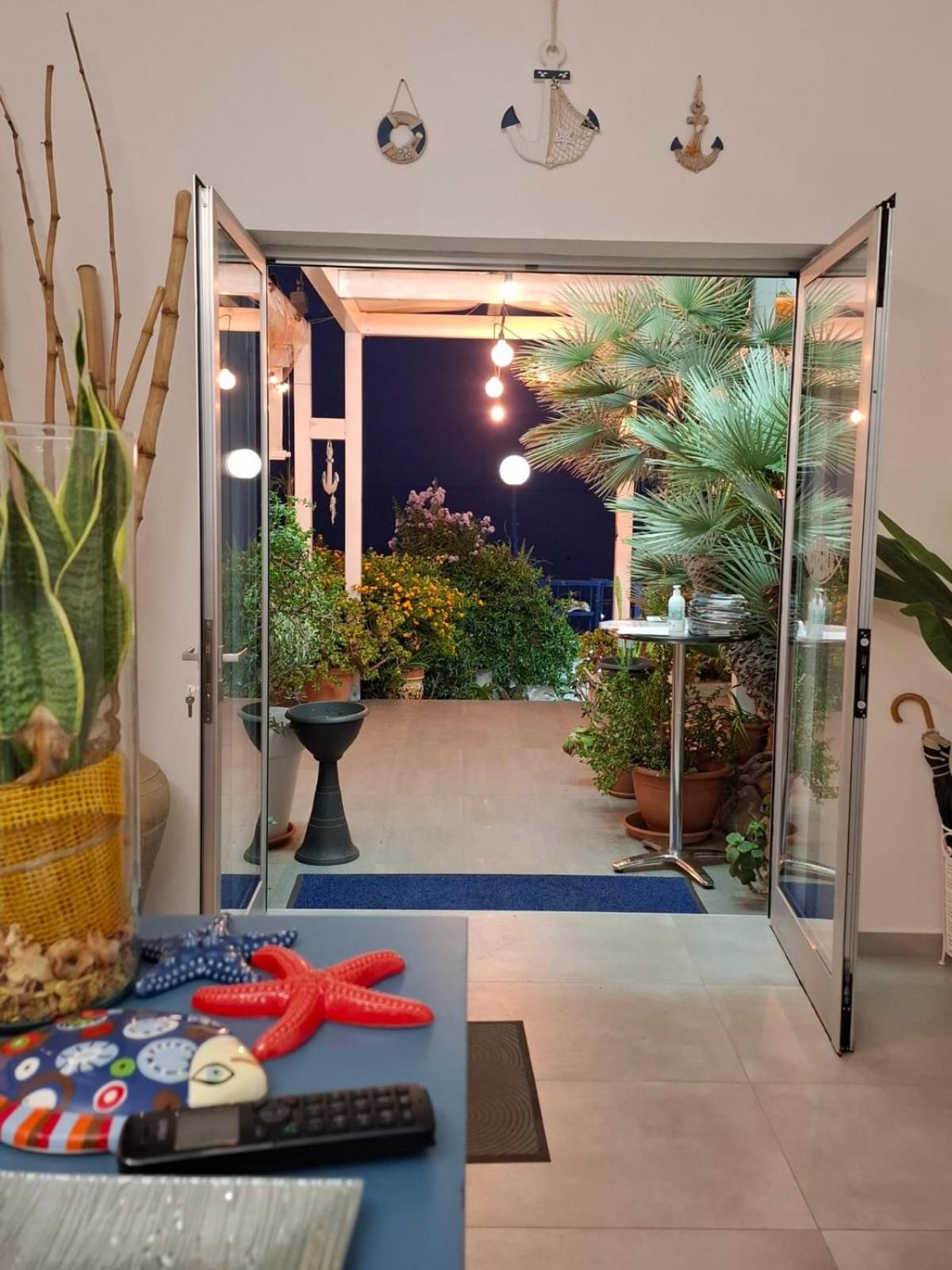 Hotel Ristorante Mareblu アマンテーア エクステリア 写真